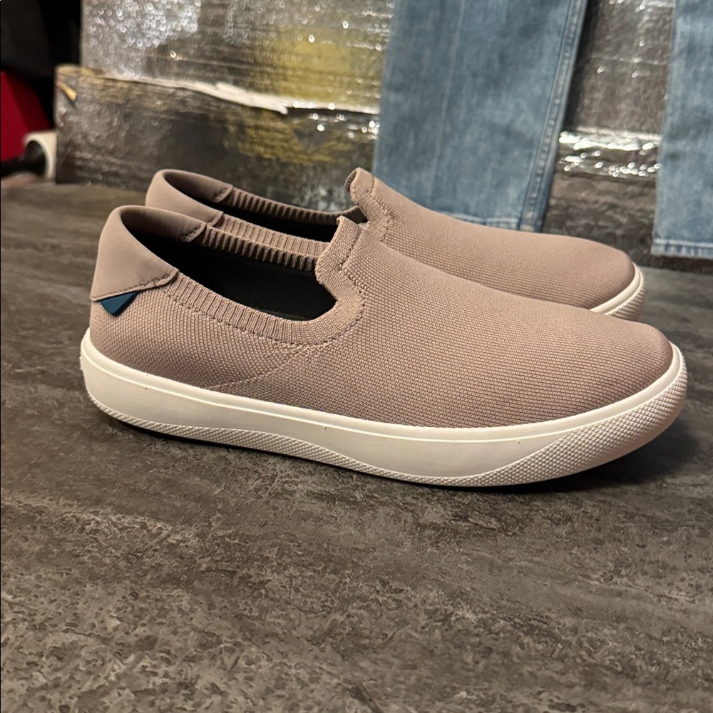 Vessi Men's Slip-On Loafers - Taupe . Size W8 - Picture 2 of 8